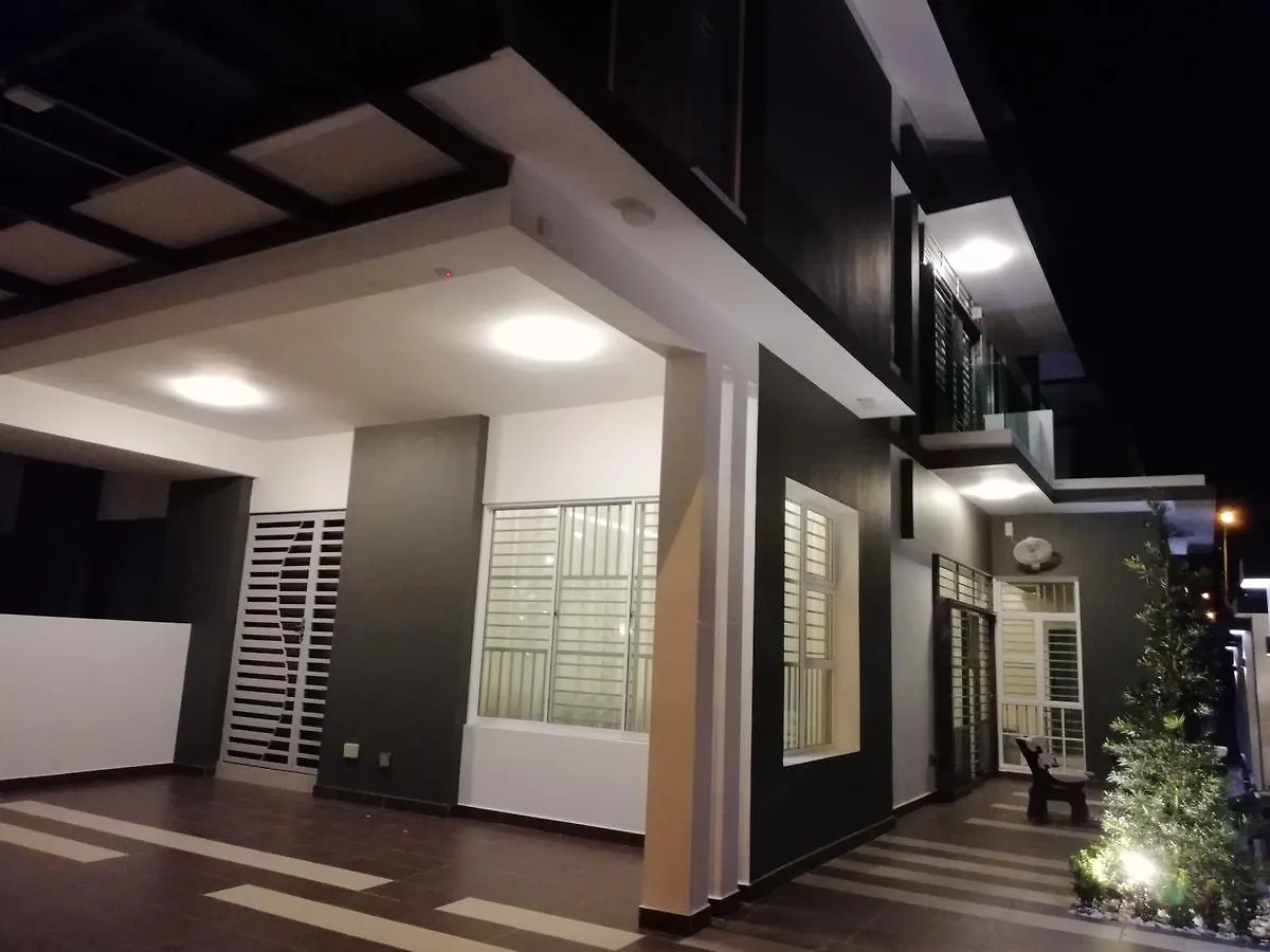 Os Homestay Seri Austin Hills 조호르 바루